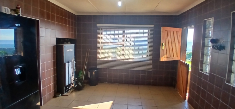 3 Bedroom Property for Sale in Uitenhage Rural Eastern Cape